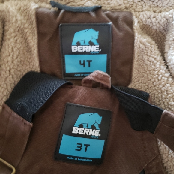 Berne Coat and Snow overalls - Picture 2 of 2